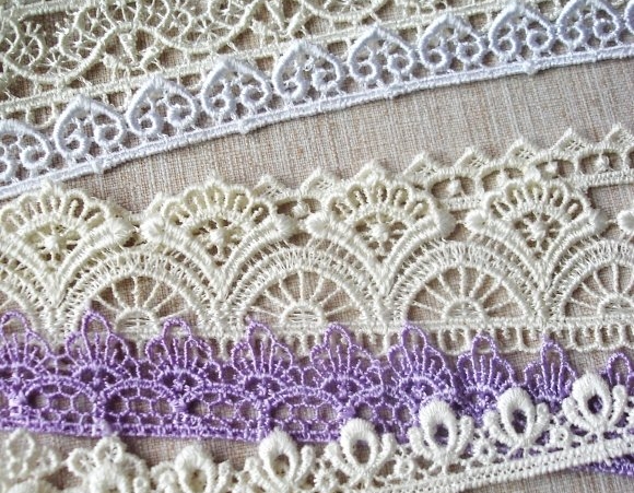 Lace for clay molding